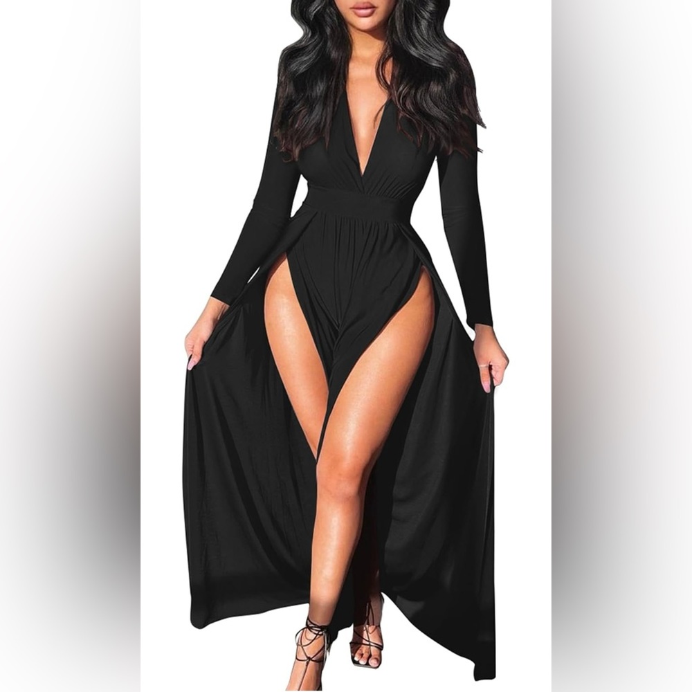 Elegant Black Maxi Dress with Deep V-Neck